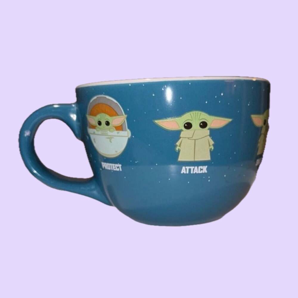 Star Wars The Mandalorian Grogu Snack Attack Protect Baby Yoda.. Giant 24oz Mug